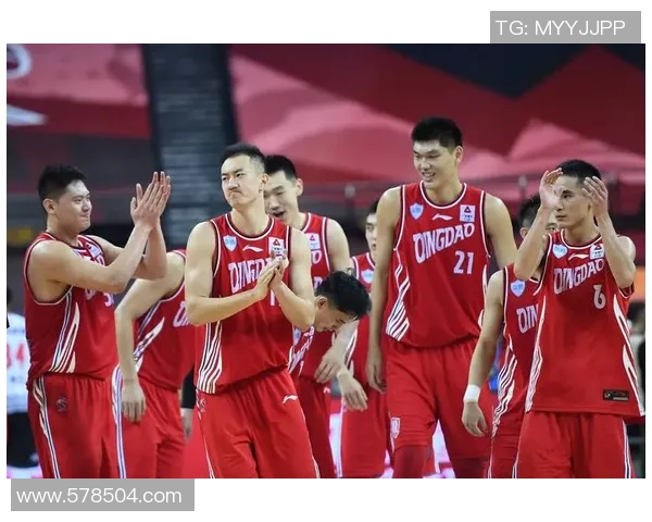 重温昨日CBA精彩对决新疆队与山东队的巅峰较量回顾 重温昨日CBA精彩对决新疆队与山东队的巅峰较量回顾